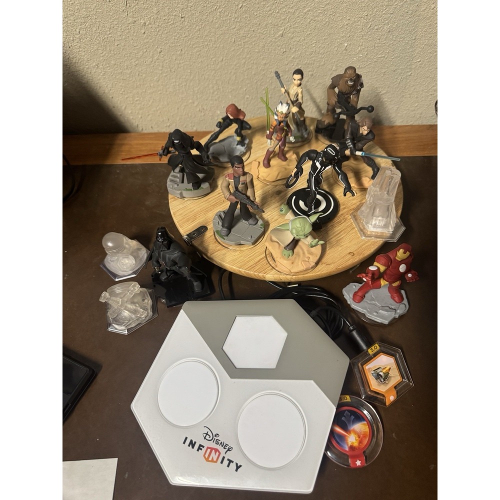 Disney Infinity 3.0 Action Figure Lot
